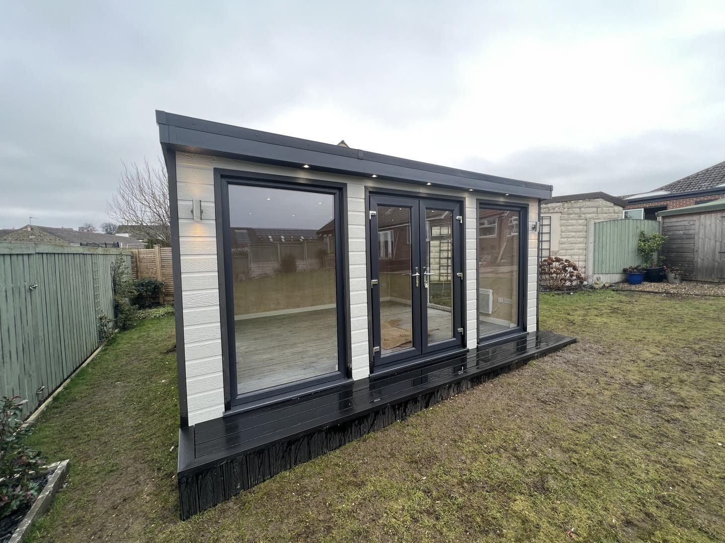 Insulated, Modern Garden Room Designs in Manchester